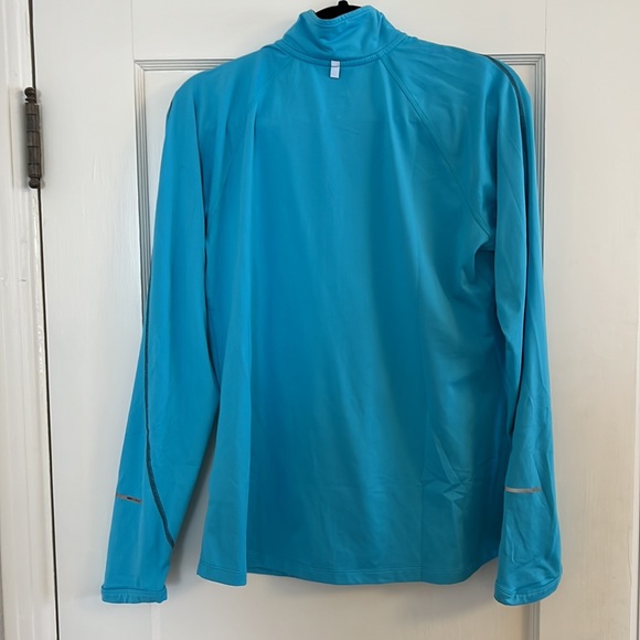 Nike element dri-fit three quarter zip - Picture 2 of 4